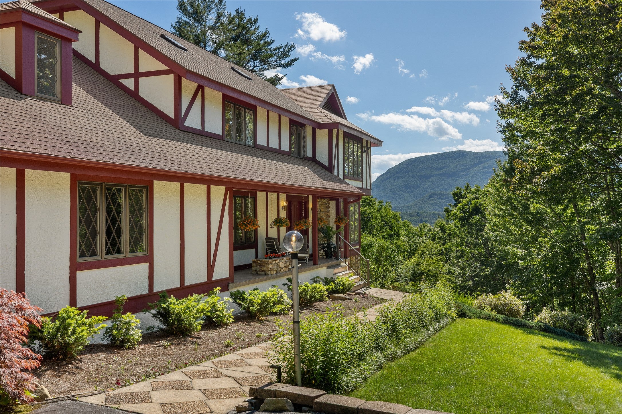 800 Blue Ridge Road Lake Toxaway, NC 28747 - Photo 12 of 100 Gallery Image 12