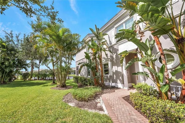 $543,000 | 9242 Tesoro Lane, Unit 101, Naples, FL 34114