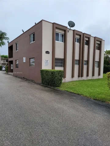 a view of outdoor space with garden