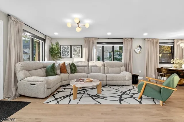 $849,000 | 162 Brower Avenue, Edison, NJ 08837