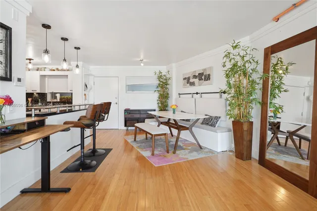 a view of entryway with a front door