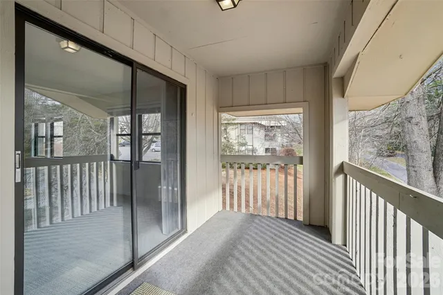 $256,400 | 602 Abbey Circle, Asheville, NC 28805