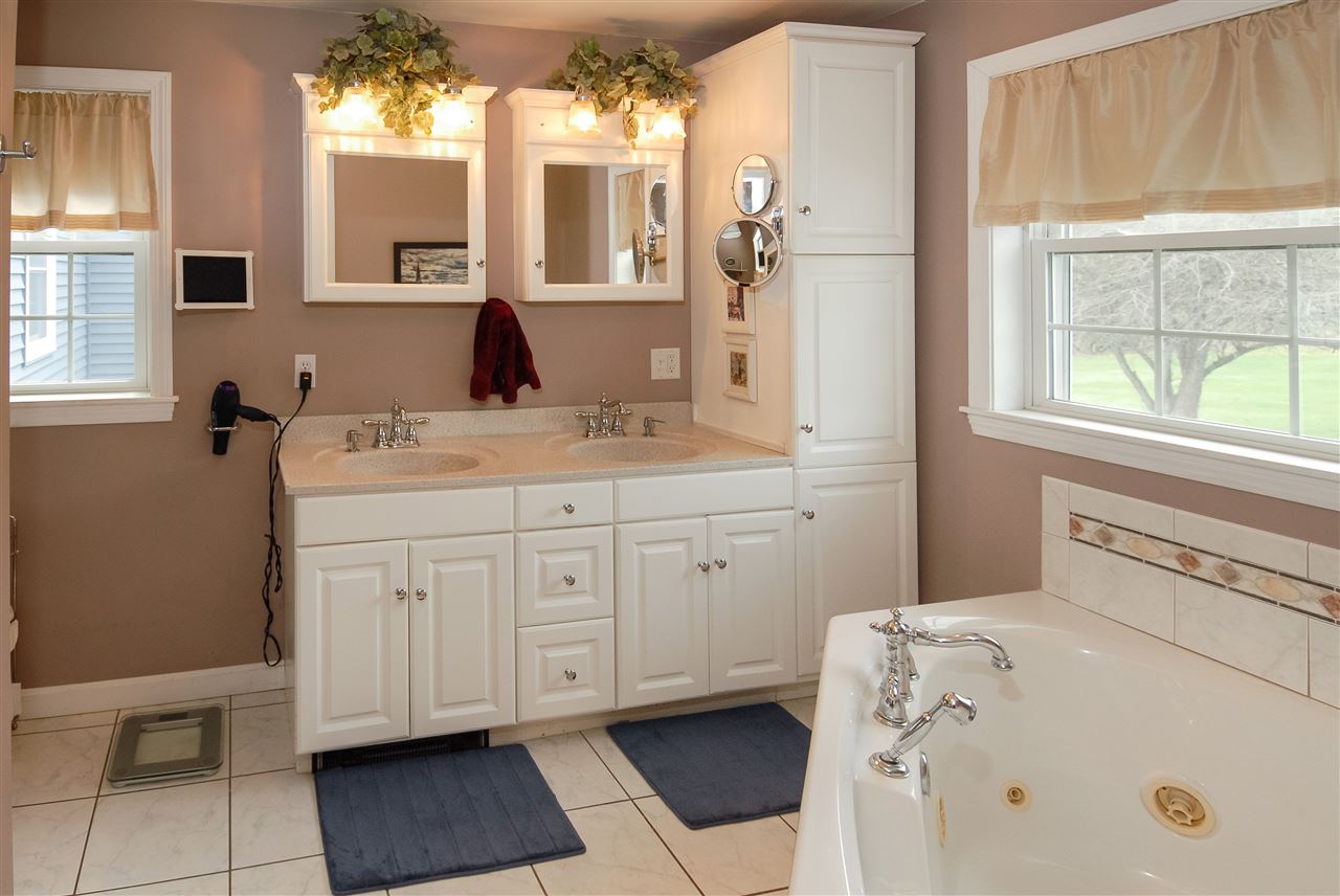 459 Goodwin Road Eliot, ME 03903 - Photo 23 of 27