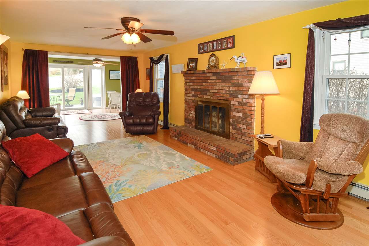 459 Goodwin Road Eliot, ME 03903 - Photo 10 of 27