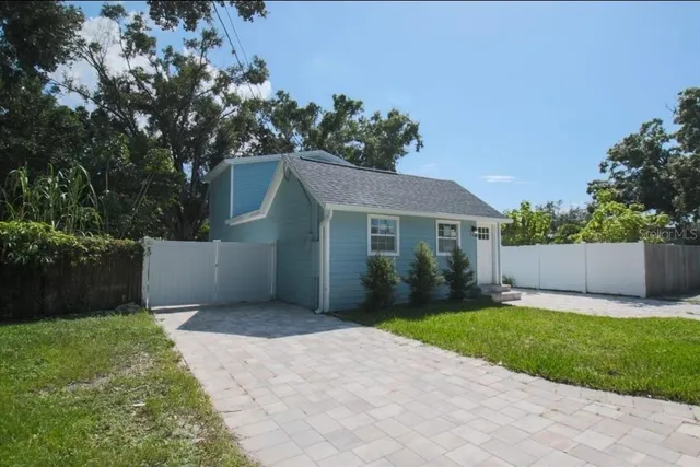 $470,000 | 6160 71st Avenue North, Pinellas Park, FL 33781