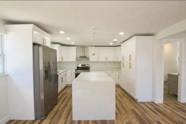 $470,000 | 6160 71st Avenue North, Pinellas Park, FL 33781