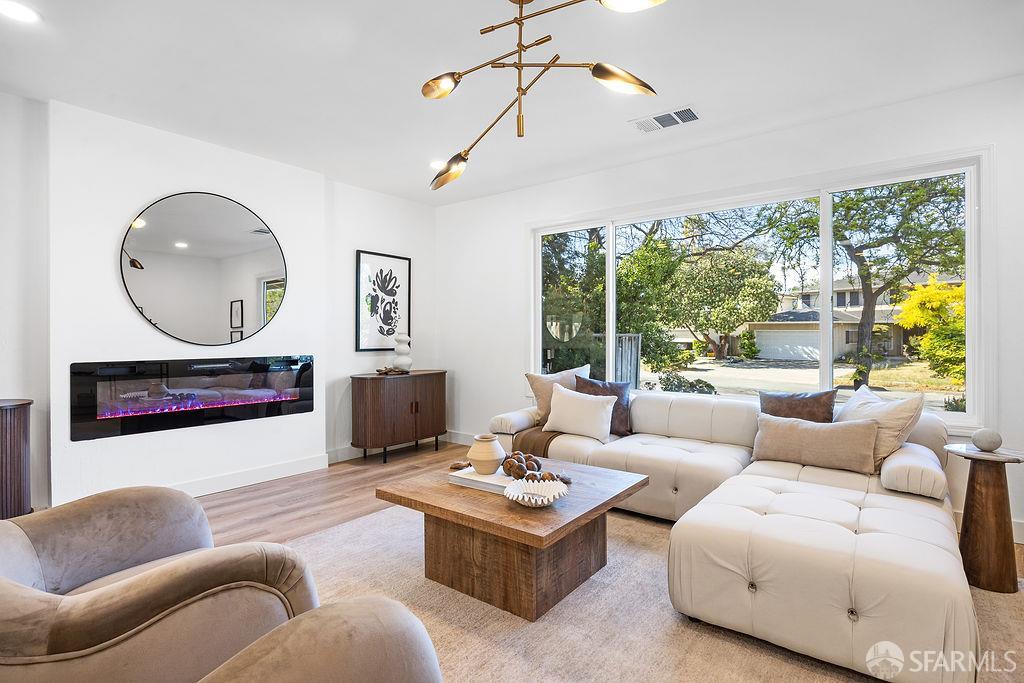 892 Forest Ridge Drive San Jose, CA 95129 - Photo 4 of 49