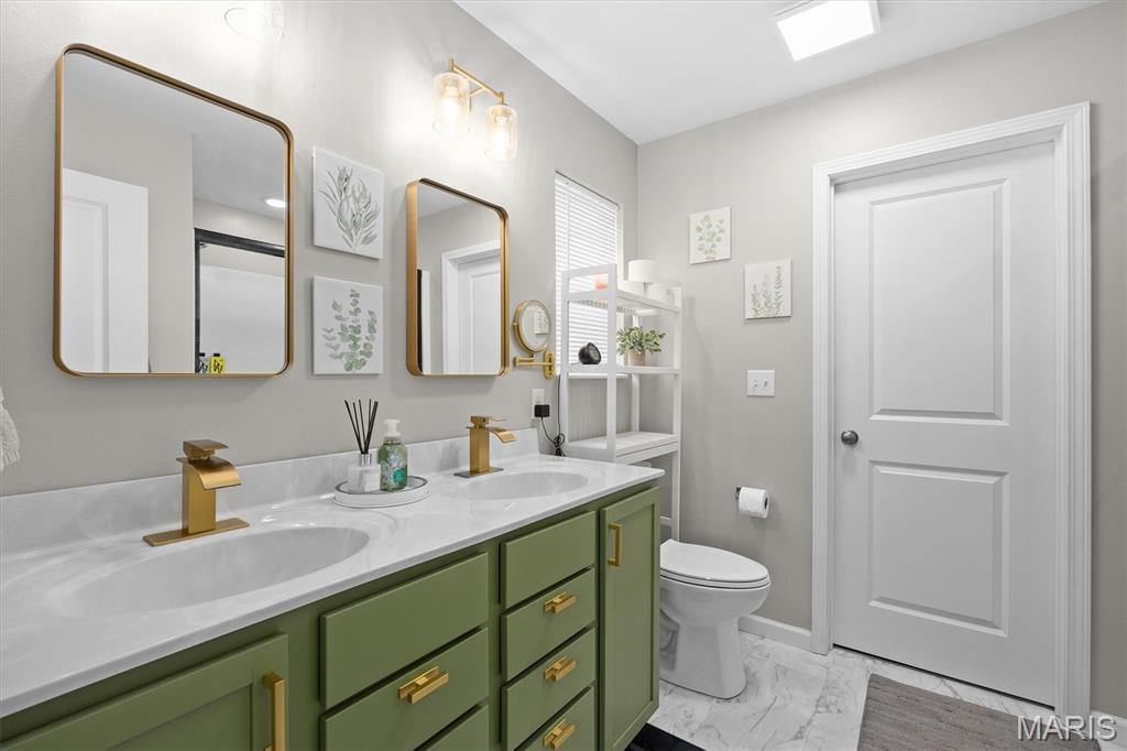 1003 Koenig Drive Godfrey, IL 62035 - Photo 22 of 32