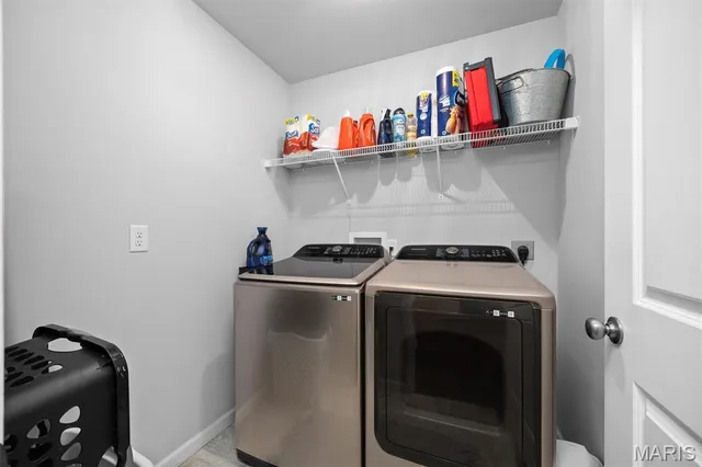 $279,000 | 1003 Koenig Drive, Godfrey, IL 62035