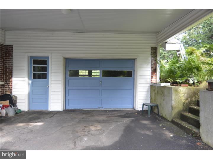 9 Hawthorne Road Wyomissing, PA 19609 - Photo 5 of 24 Gallery Image 5