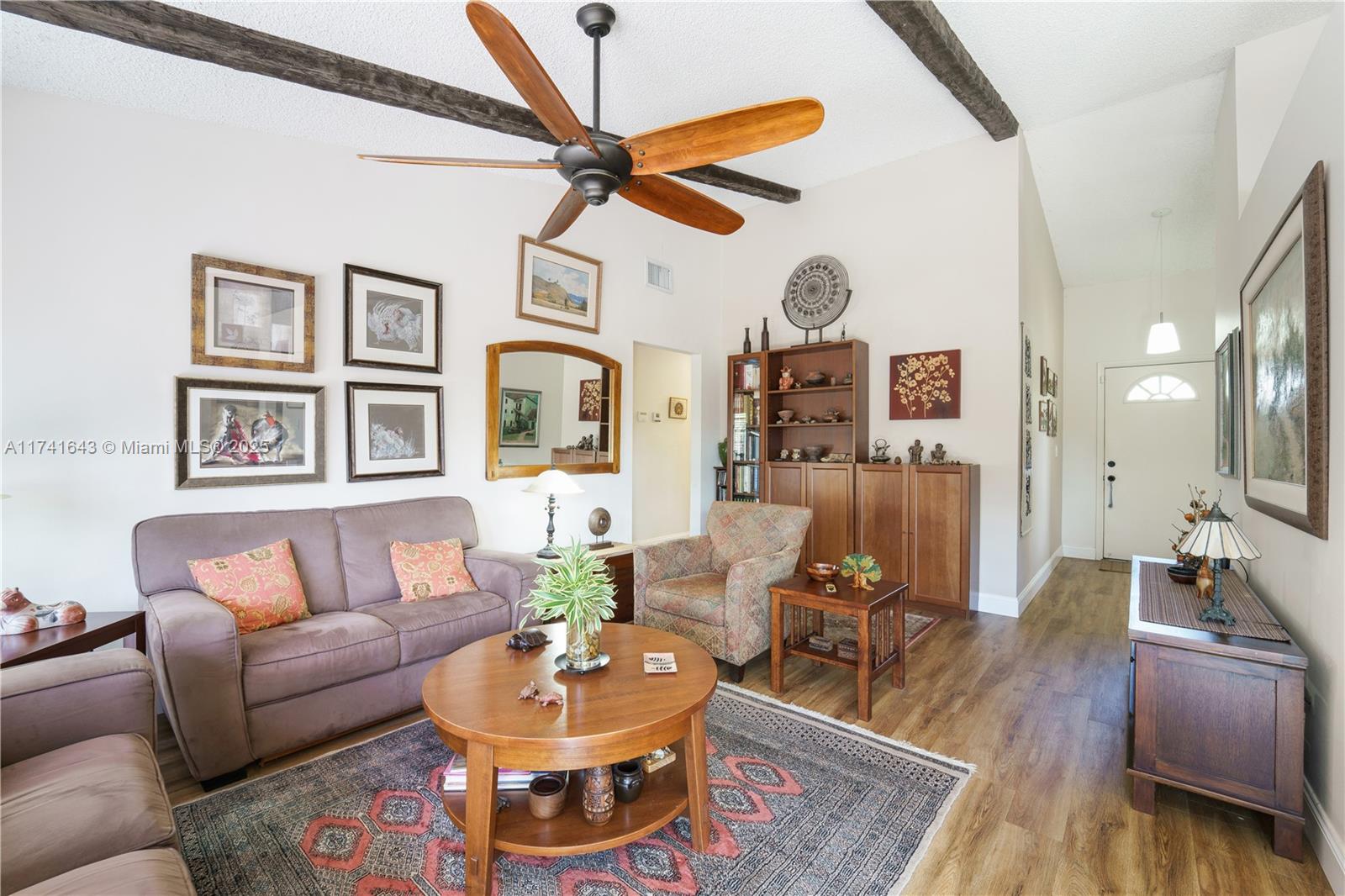 11356 Southwest 116th Terrace Road Miami, FL 33176 - Photo 9 of 26 Gallery Image 9