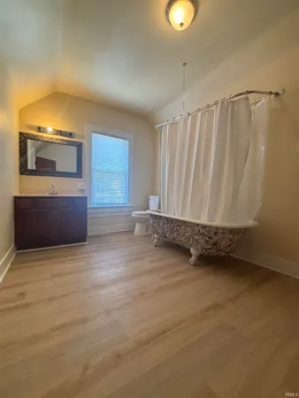 $215,000 | 504 Casselberry Avenue, Evansville, IN 47712