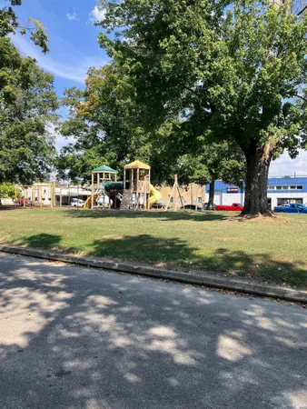 $215,000 | 504 Casselberry Avenue, Evansville, IN 47712