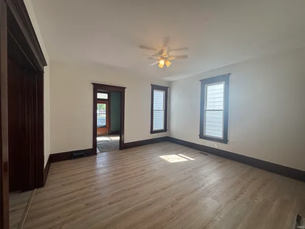 $215,000 | 504 Casselberry Avenue, Evansville, IN 47712