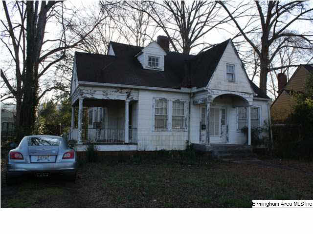 423 Goodwin Circle Anniston, AL 36207 - Photo 4 of 29