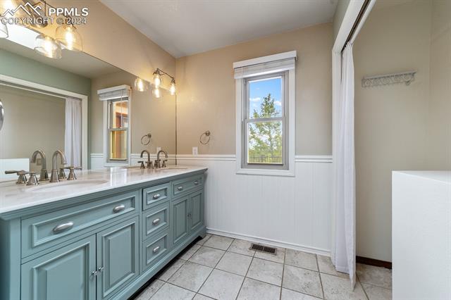 3240 Spaatz Road Monument, CO 80132 - Photo 23 of 45 Beautiful double vanity
