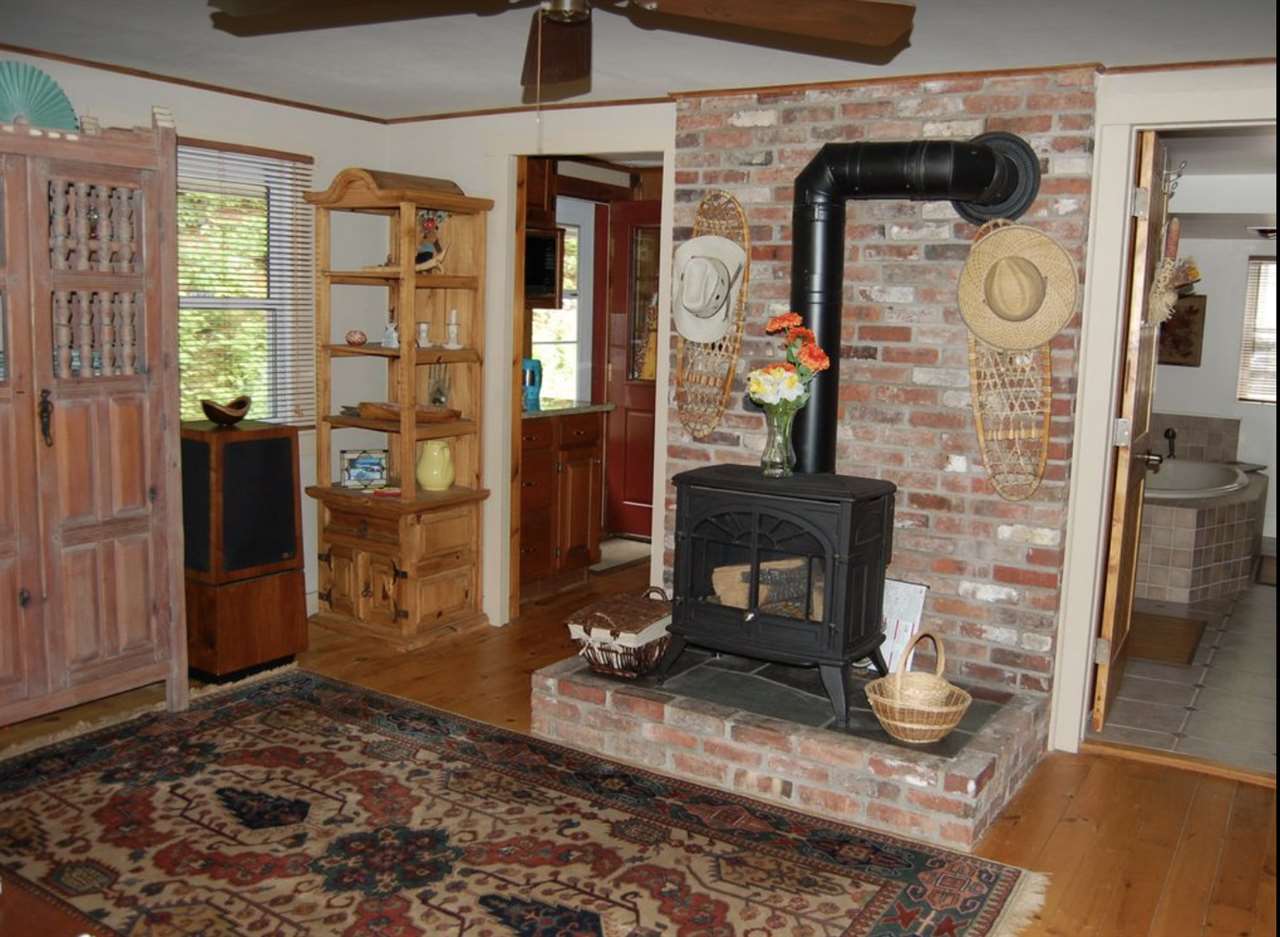 8 Buttonwood Road Holderness, NH 03245 - Photo 12 of 37 Gallery Image 12