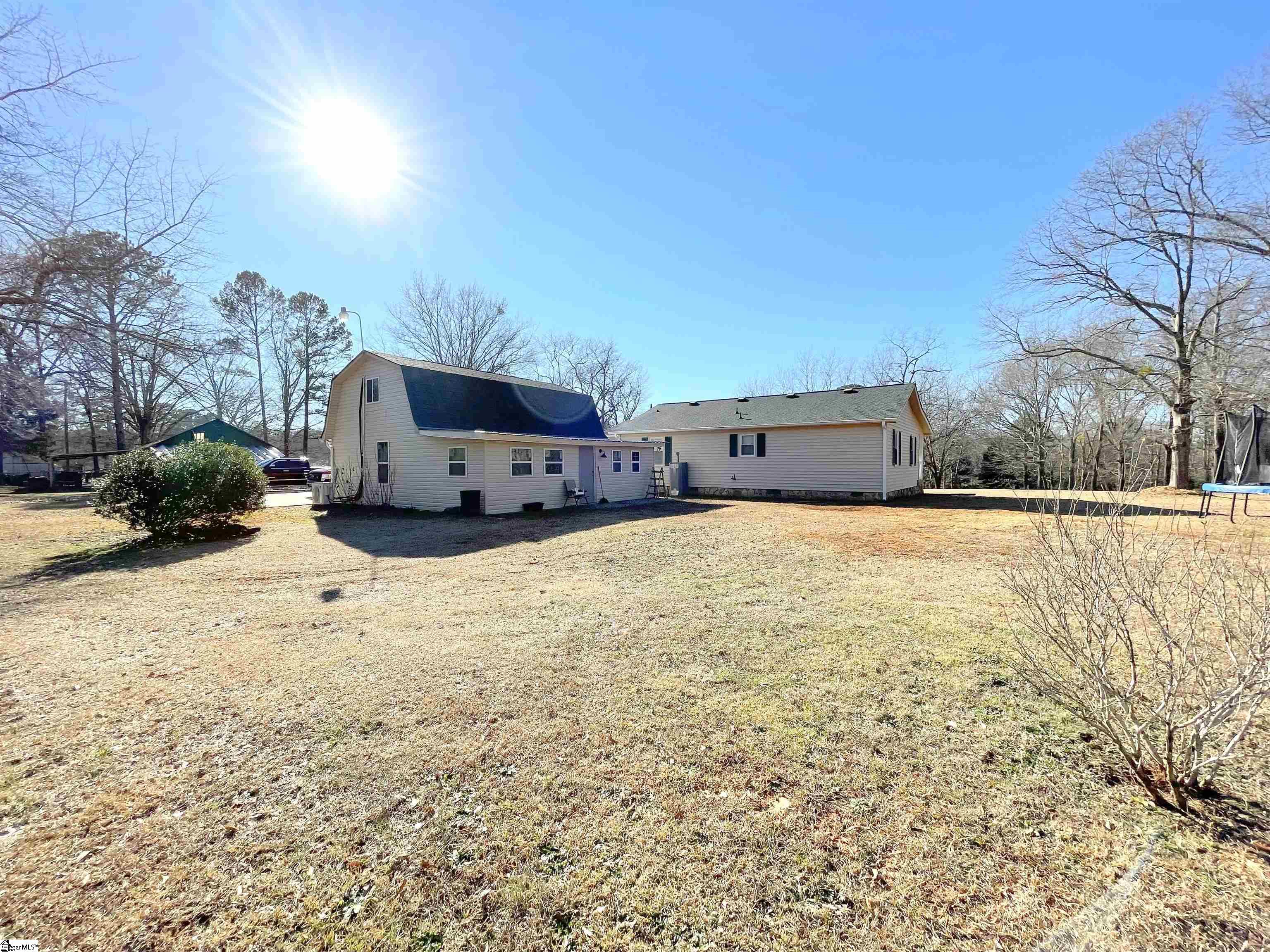 500 Taylor Road Honea Path, SC 29654 - Photo 3 of 36
