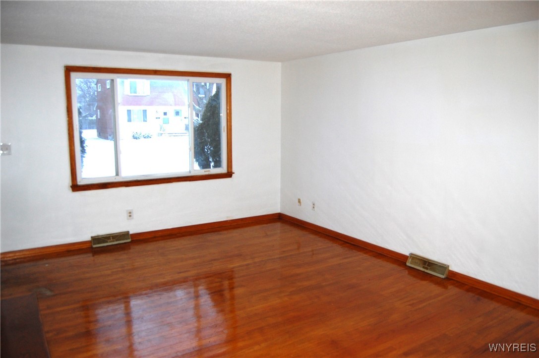 69 Sable Palm Drive Cheektowaga, NY 14043 - Photo 3 of 14