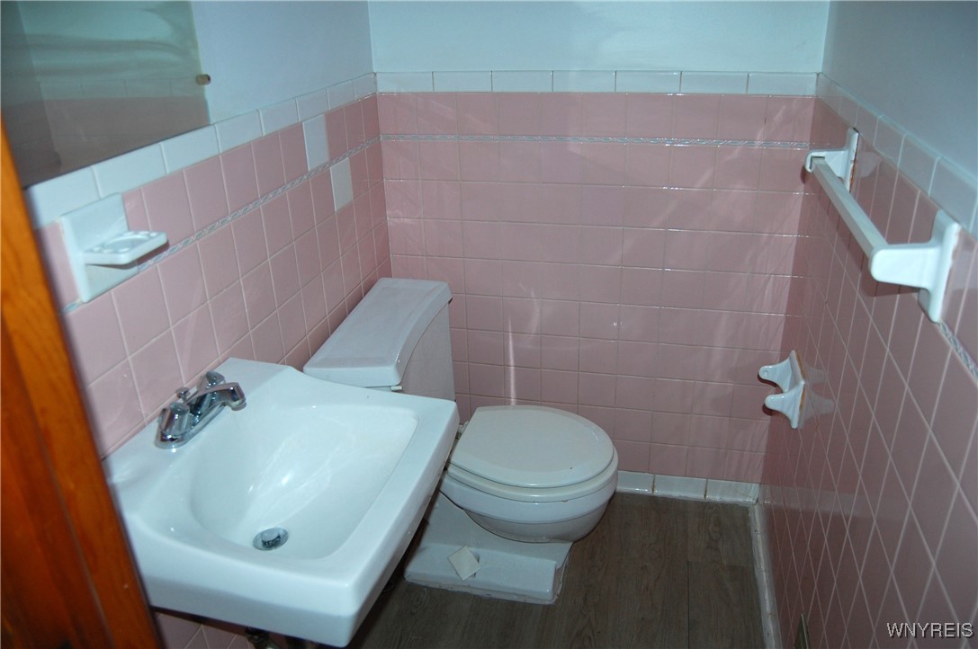 69 Sable Palm Drive Cheektowaga, NY 14043 - Photo 8 of 14