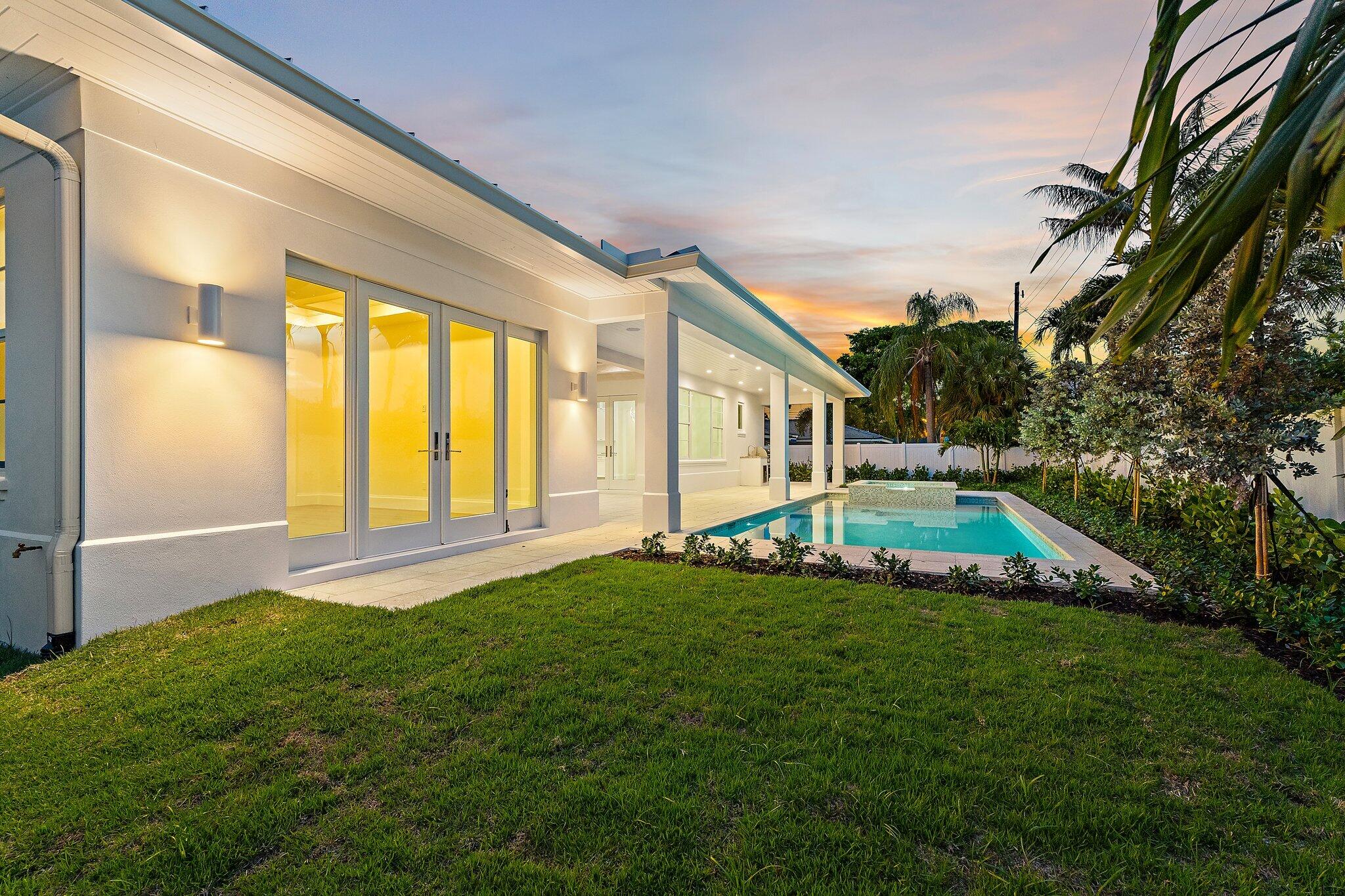 131 Dory Road South North Palm Beach, FL 33408 - Photo 53 of 80 Backyard