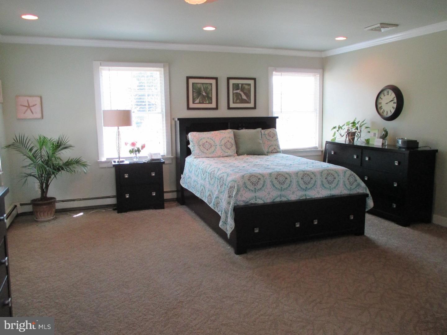 395 Eagle Road Newtown, PA 18940 - Photo 11 of 25 Gallery Image 11