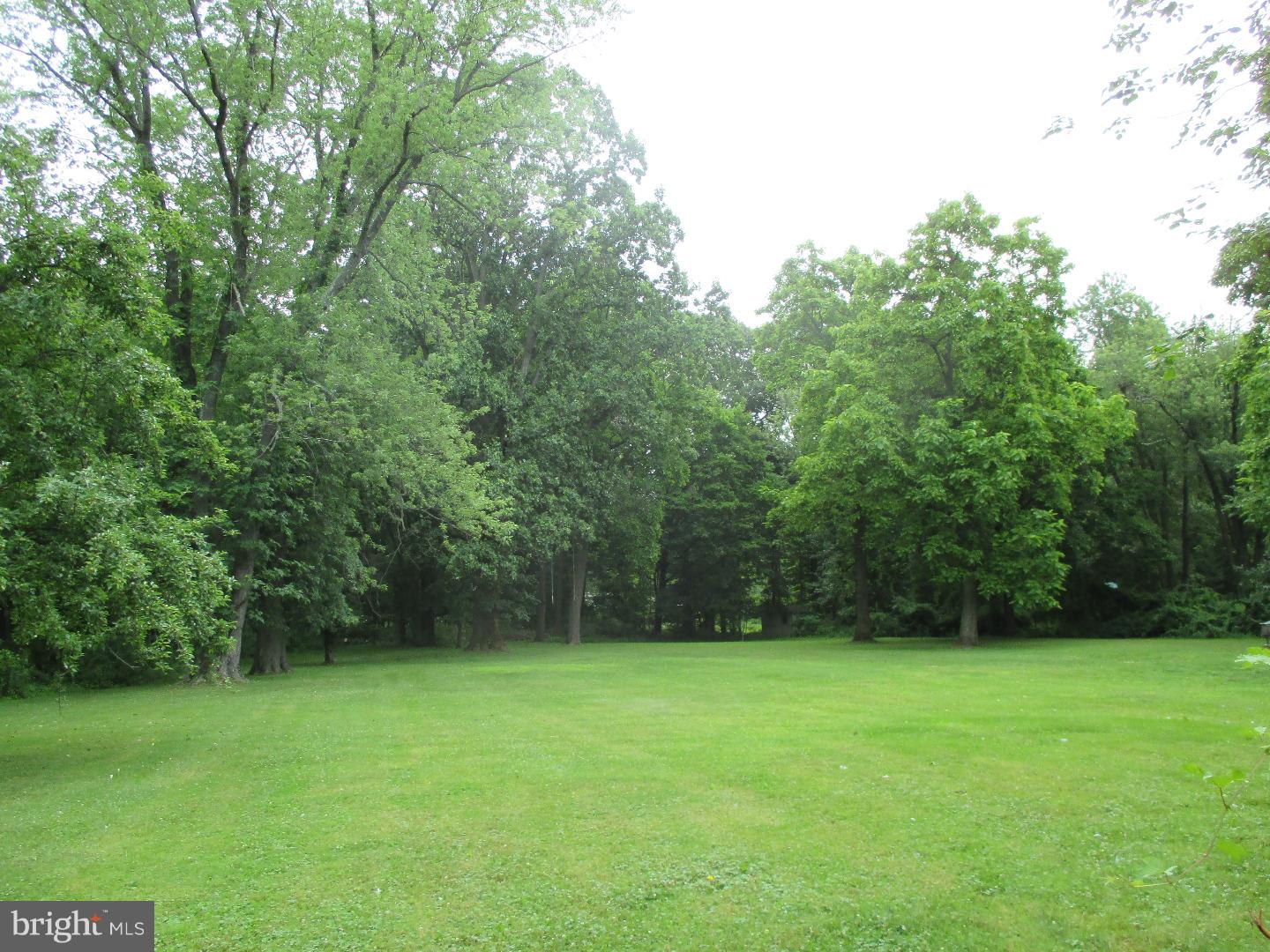 395 Eagle Road Newtown, PA 18940 - Photo 24 of 25 Gallery Image 24