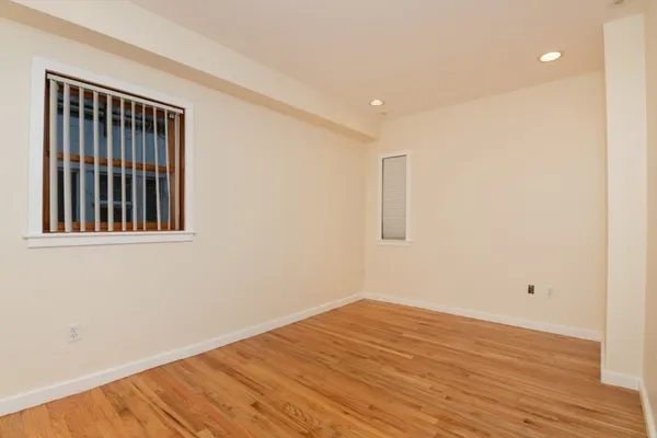 $4,400 | 224-226 Hurley Street, Unit 1, Cambridge, MA 02141