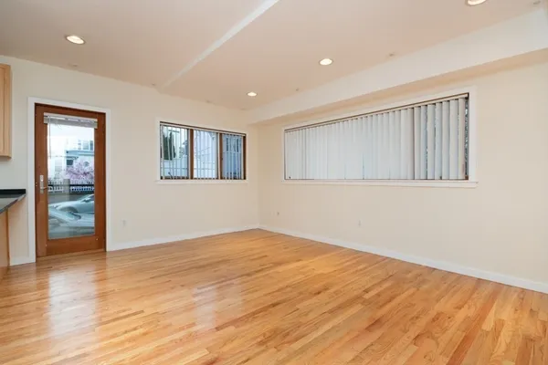 $4,400 | 224-226 Hurley Street, Unit 1, Cambridge, MA 02141