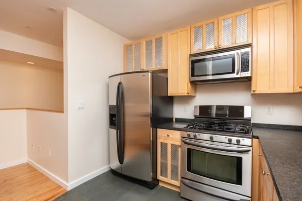 $4,400 | 224-226 Hurley Street, Unit 1, Cambridge, MA 02141