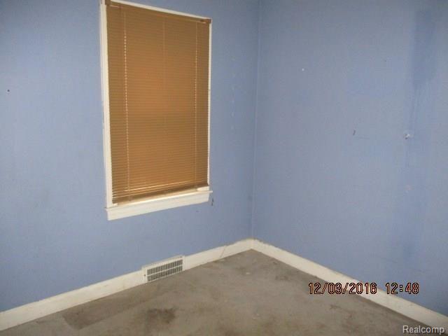 815 Neff Road Grosse Pointe, MI 48230 - Photo 12 of 32