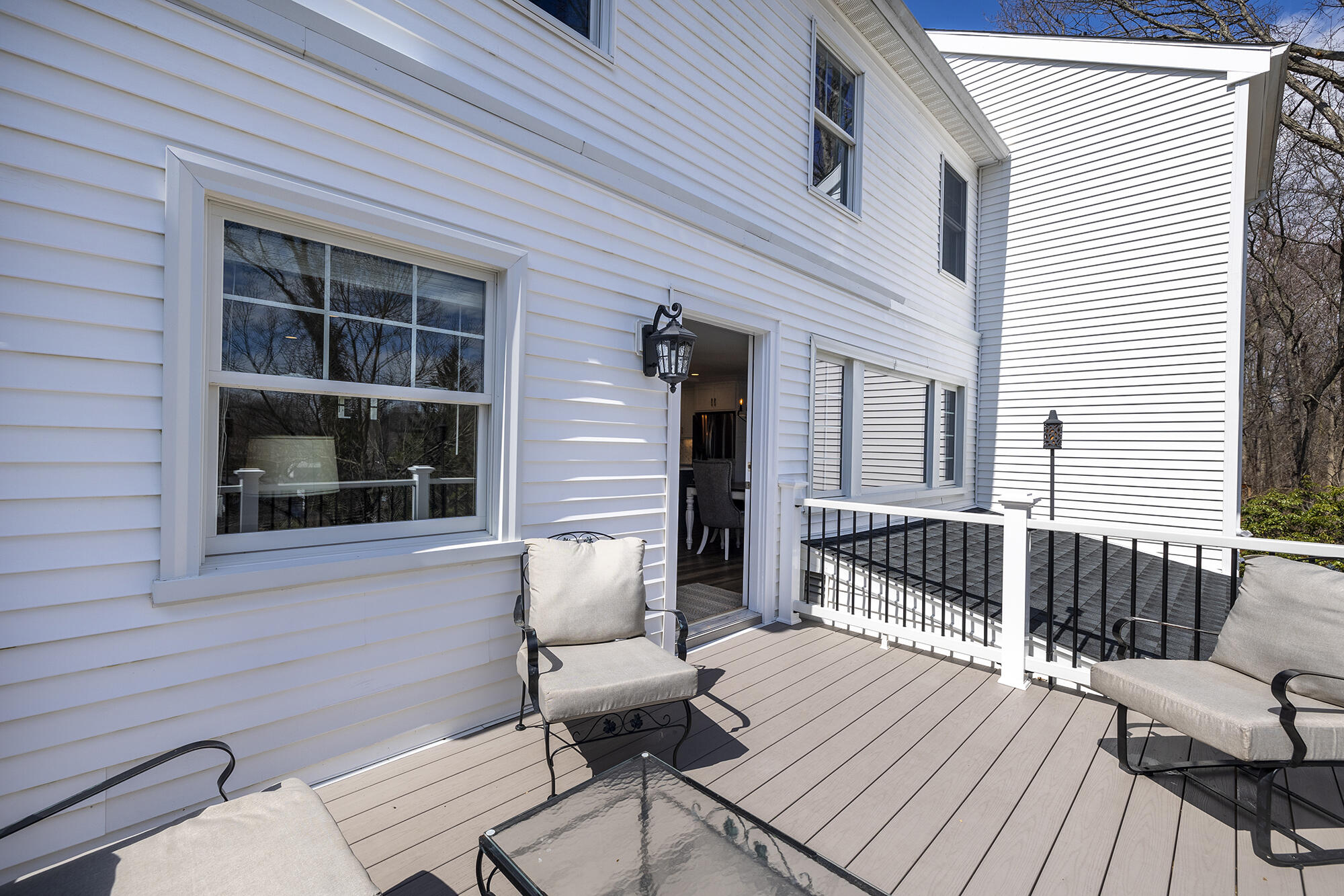 47 Hilton Street Darien, CT 06820 - Photo 15 of 34 47HiltonStreetDarienCT_42-mls