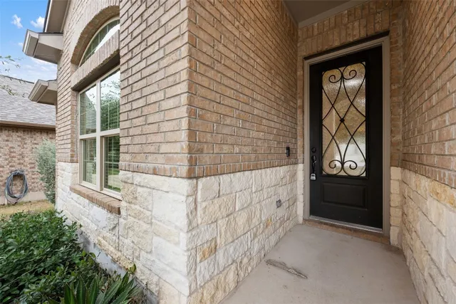 $360,000 | 8113 Cannon Court, Lago Vista, TX 78645