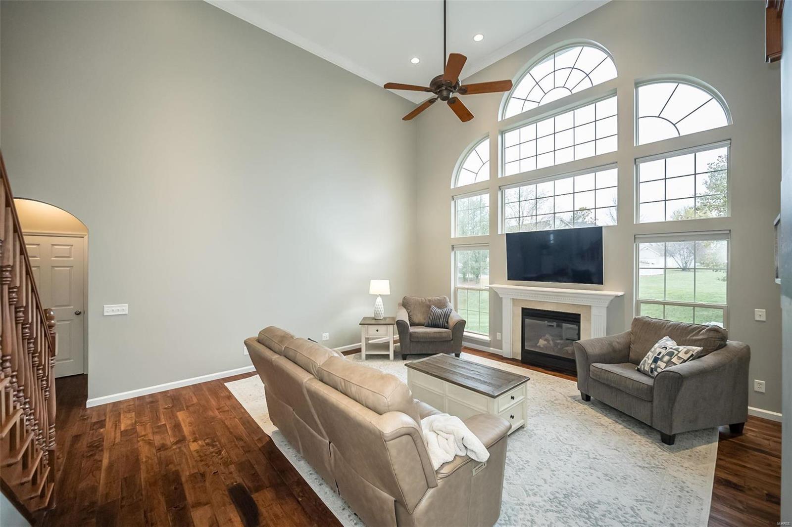 930 Sill Ridge Dr. O'Fallon, MO 63368 - Photo 12 of 62 Gallery Image 12