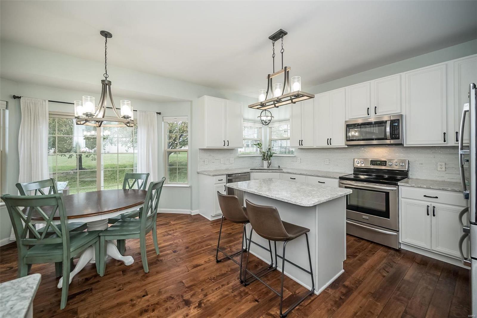 930 Sill Ridge Dr. O'Fallon, MO 63368 - Photo 18 of 62 Gallery Image 18