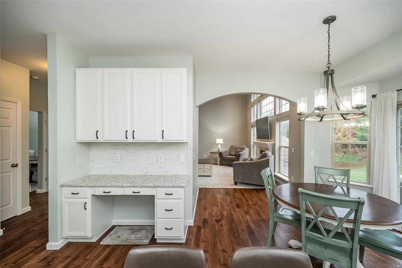 930 Sill Ridge Dr. O'Fallon, MO 63368 - Photo 22 of 62 Gallery Image 22