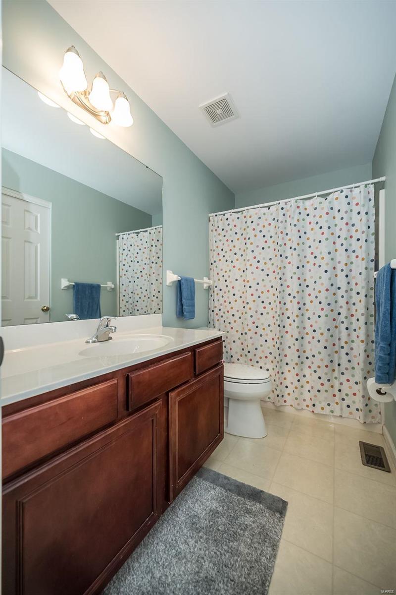 930 Sill Ridge Dr. O'Fallon, MO 63368 - Photo 35 of 62 Gallery Image 35