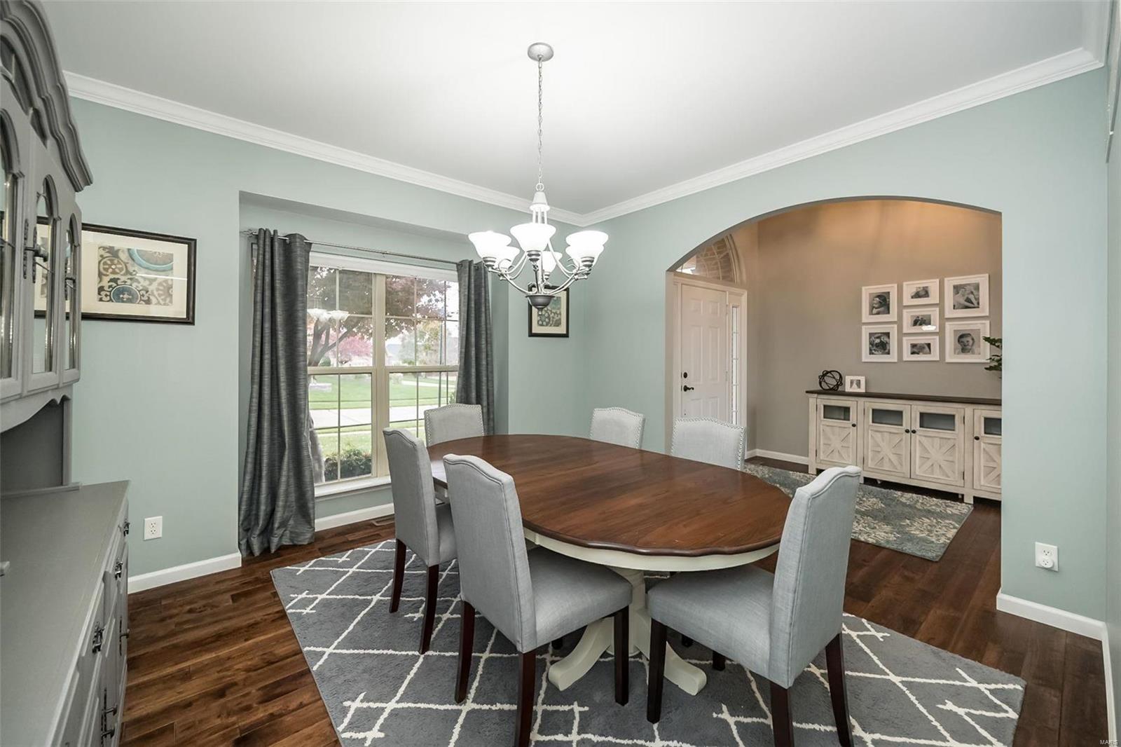 930 Sill Ridge Dr. O'Fallon, MO 63368 - Photo 6 of 62 Gallery Image 6