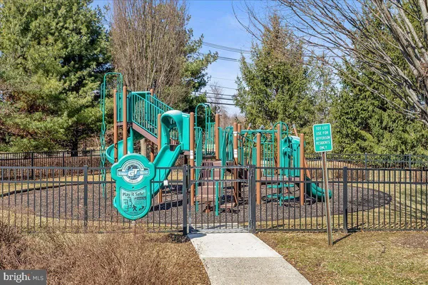 $365,000 | 532 Timberlake Drive, Ewing, NJ 08618