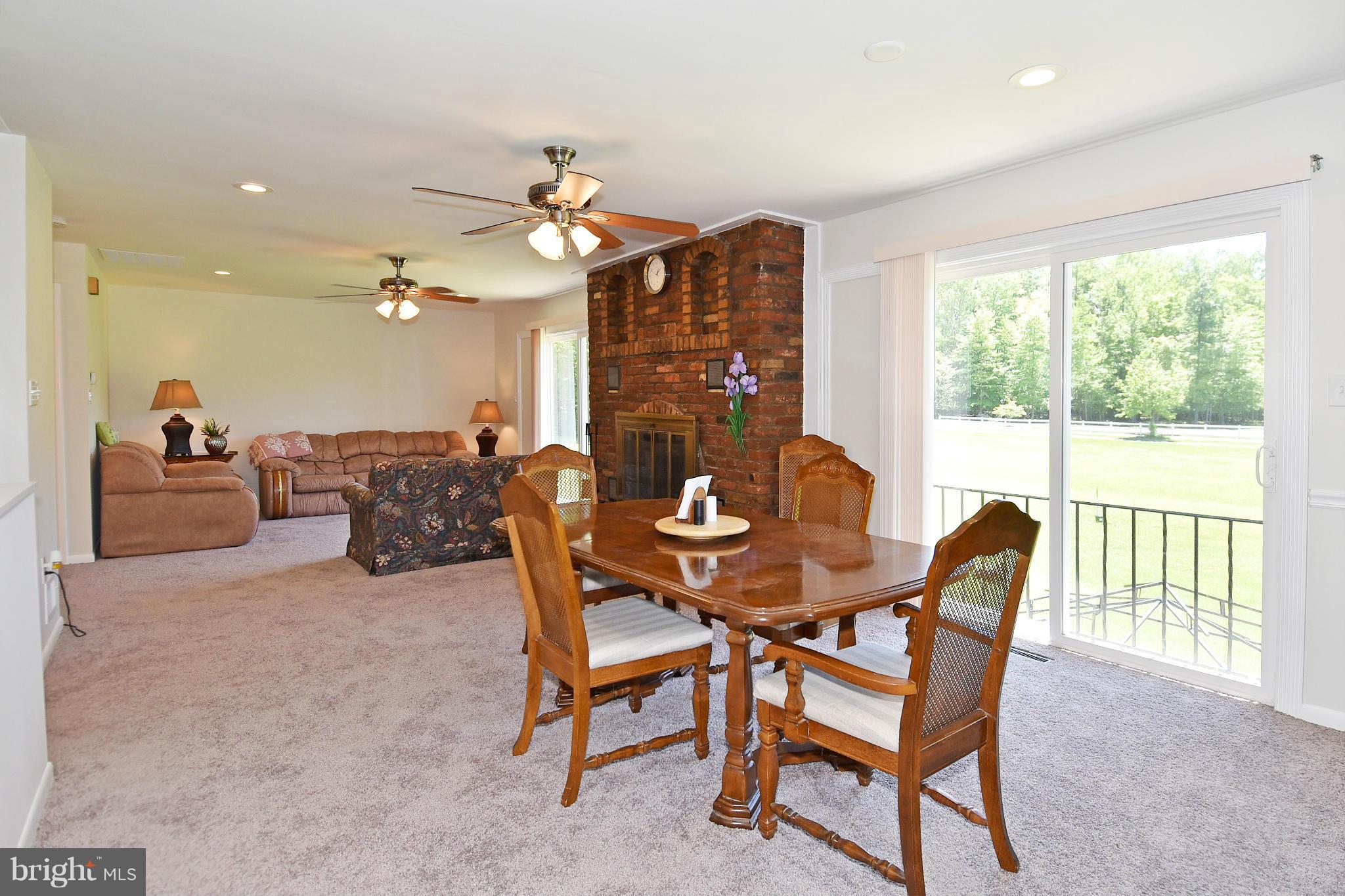 15901 Accolawn Road Accokeek, MD 20607 - Photo 12 of 29 Dining Room