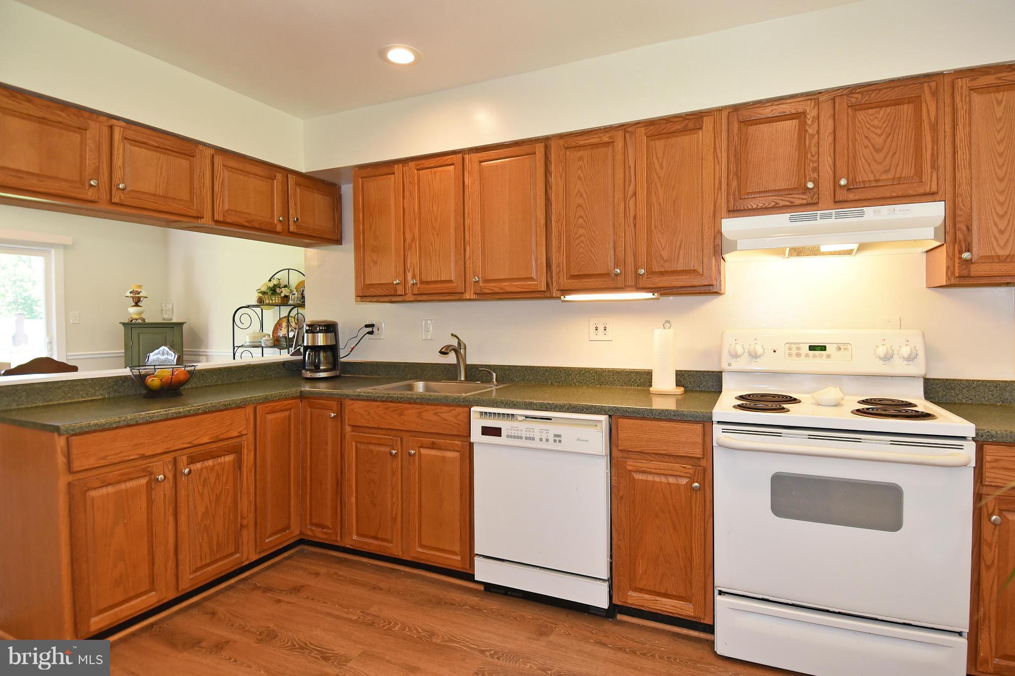 15901 Accolawn Road Accokeek, MD 20607 - Photo 15 of 29 Kitchen
