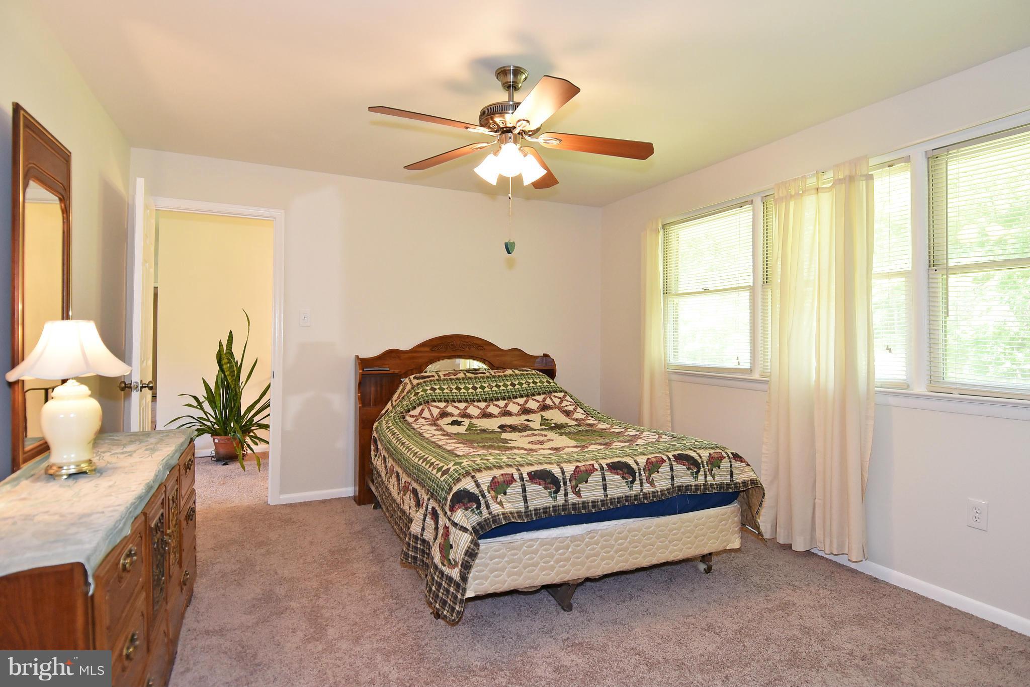 15901 Accolawn Road Accokeek, MD 20607 - Photo 19 of 29 Bedroom (Master)