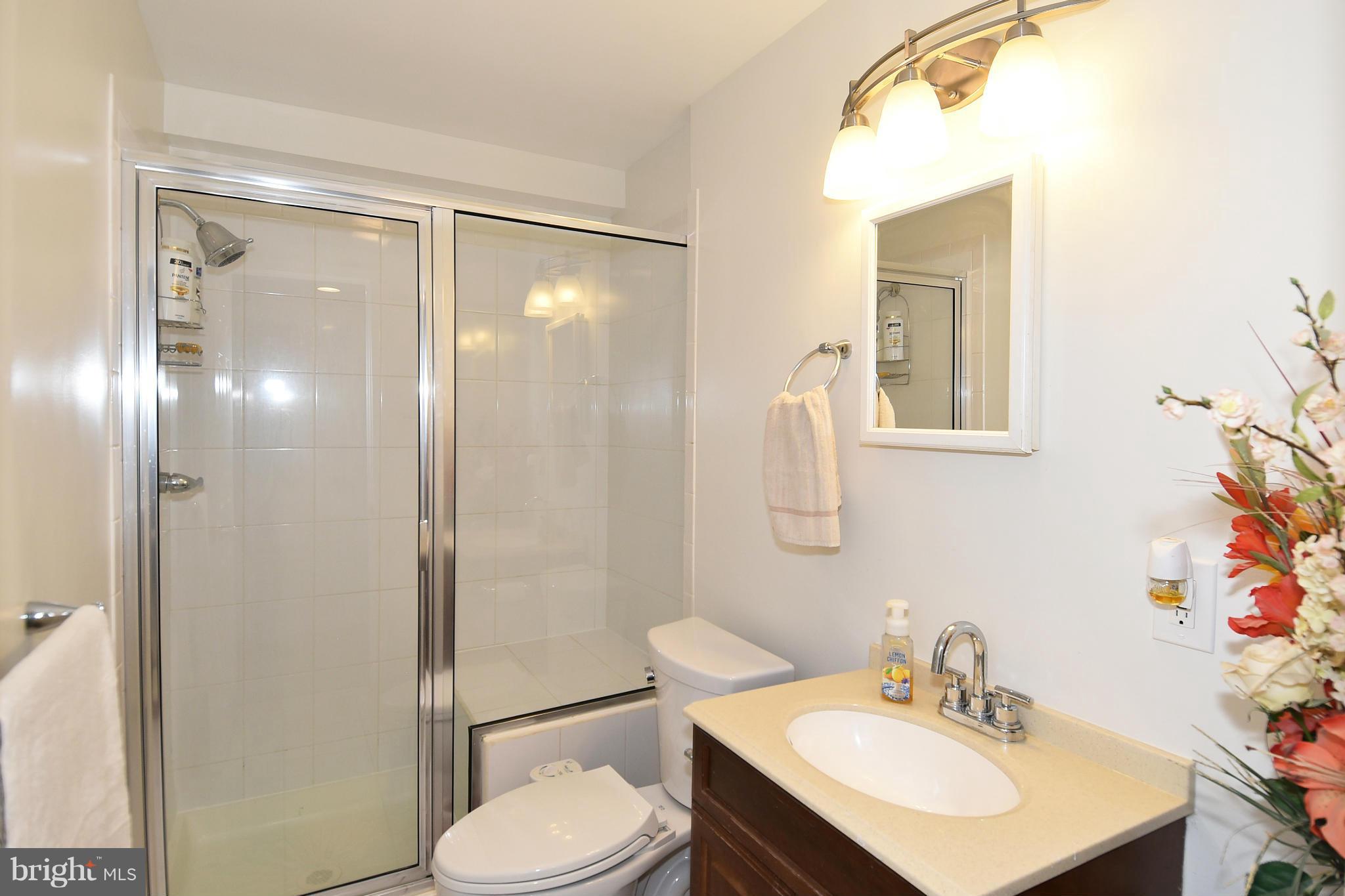 15901 Accolawn Road Accokeek, MD 20607 - Photo 24 of 29 Bath