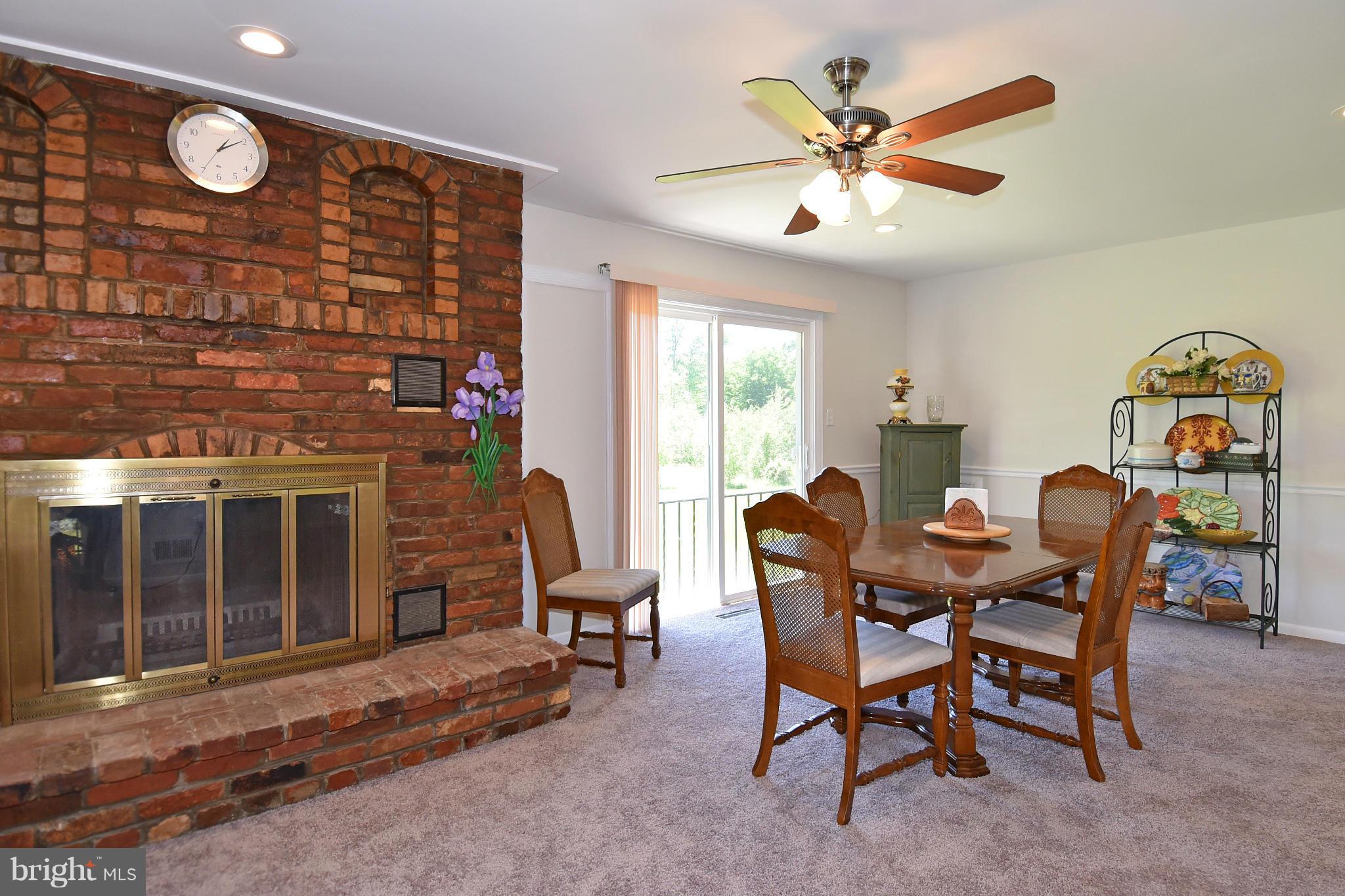 15901 Accolawn Road Accokeek, MD 20607 - Photo 10 of 29 Dining Room