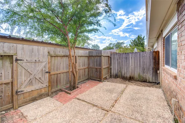 $250,000 | 14407 Still Meadow Drive, Houston, TX 77079