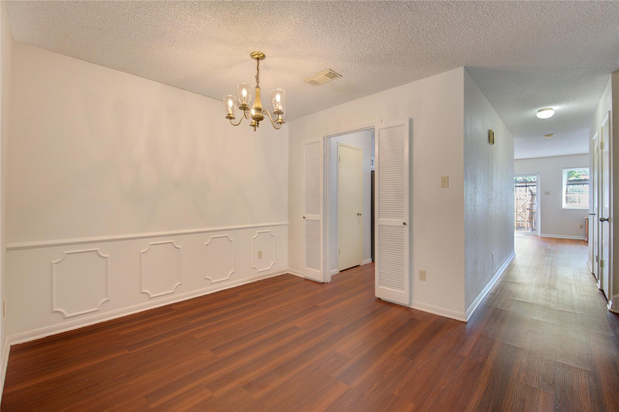 14407 Still Meadow Drive Houston, TX 77079 - Photo 9 of 35