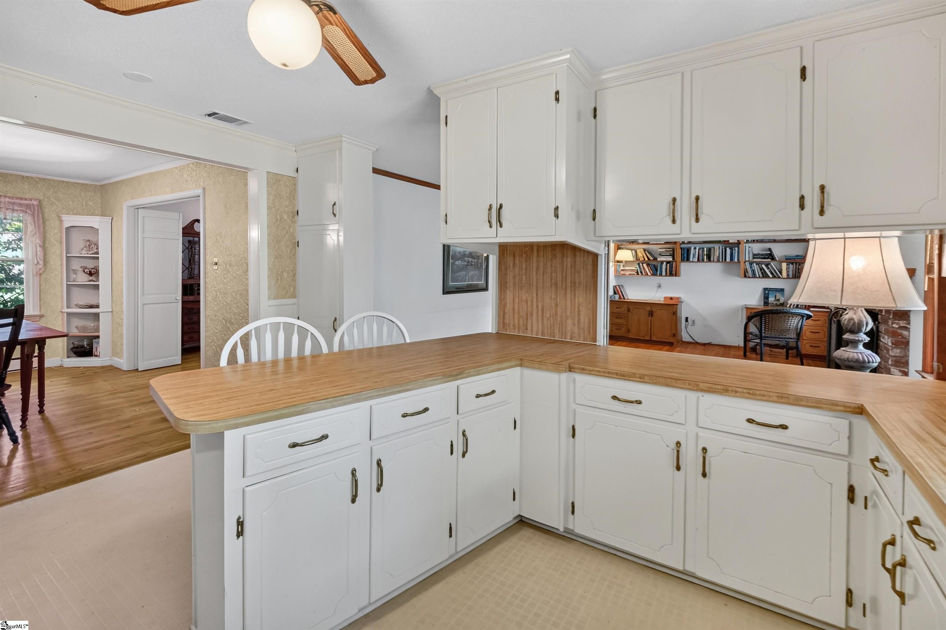 2815 Leconte Road Anderson, SC 29621 - Photo 7 of 25 Gallery Image 7