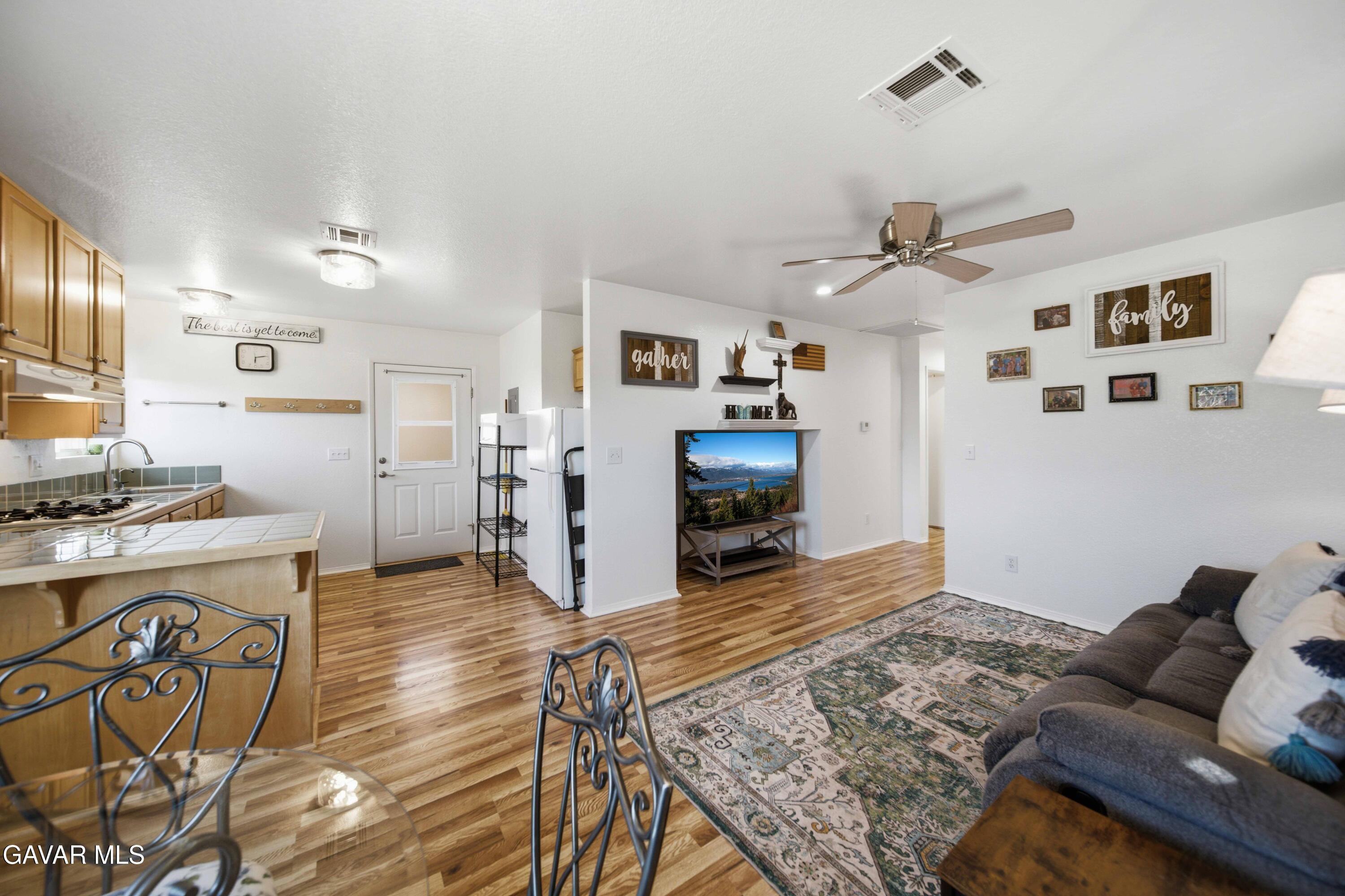 28241 Lancaster Road Lancaster, CA 93536 - Photo 34 of 59 34