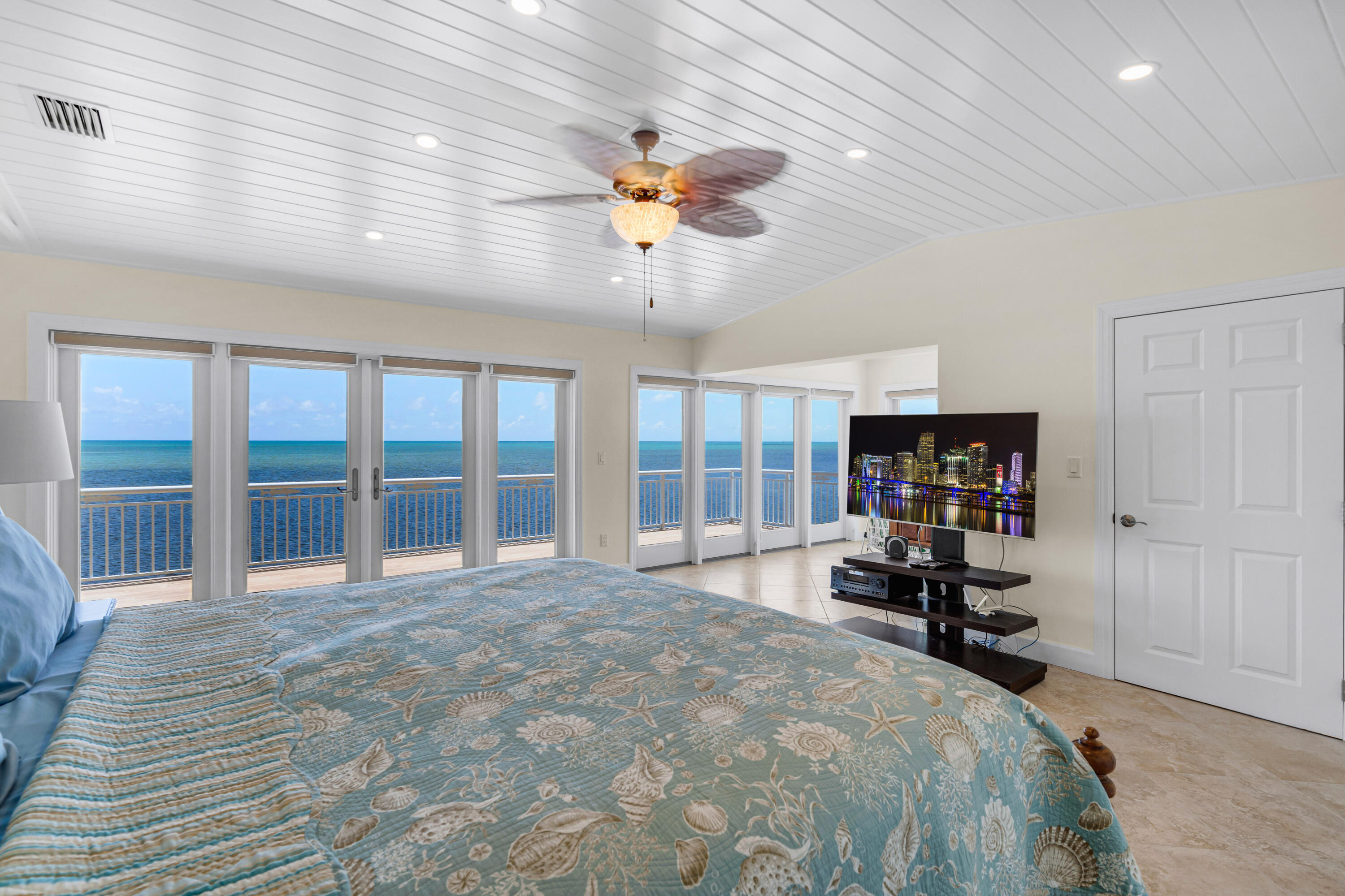 1101 Heron Road Key Largo, FL 33037 - Photo 35 of 69 1101HeronRd-75