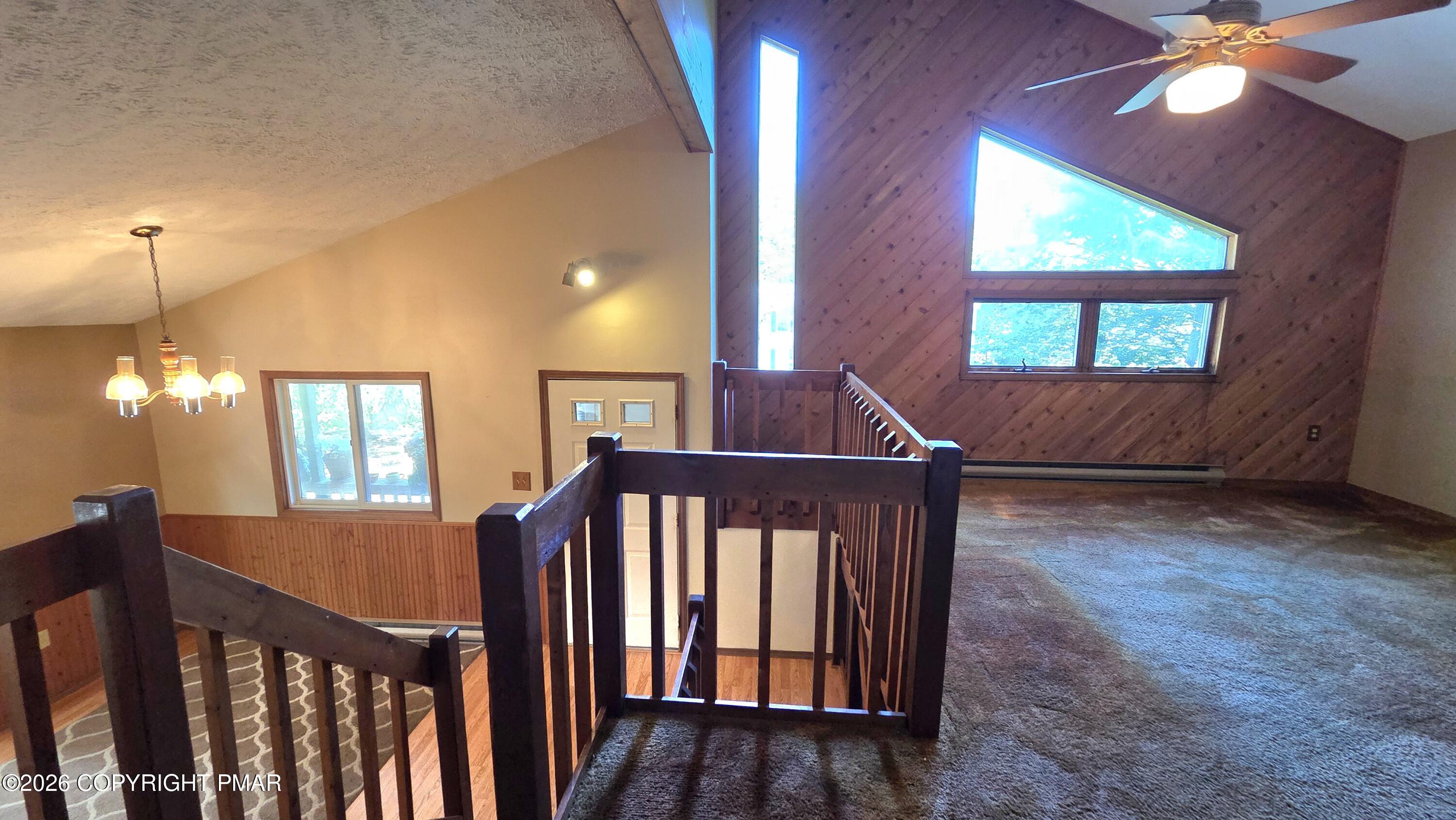 7531 Crest View Drive Tobyhanna, PA 18466 - Photo 16 of 45 Living Room